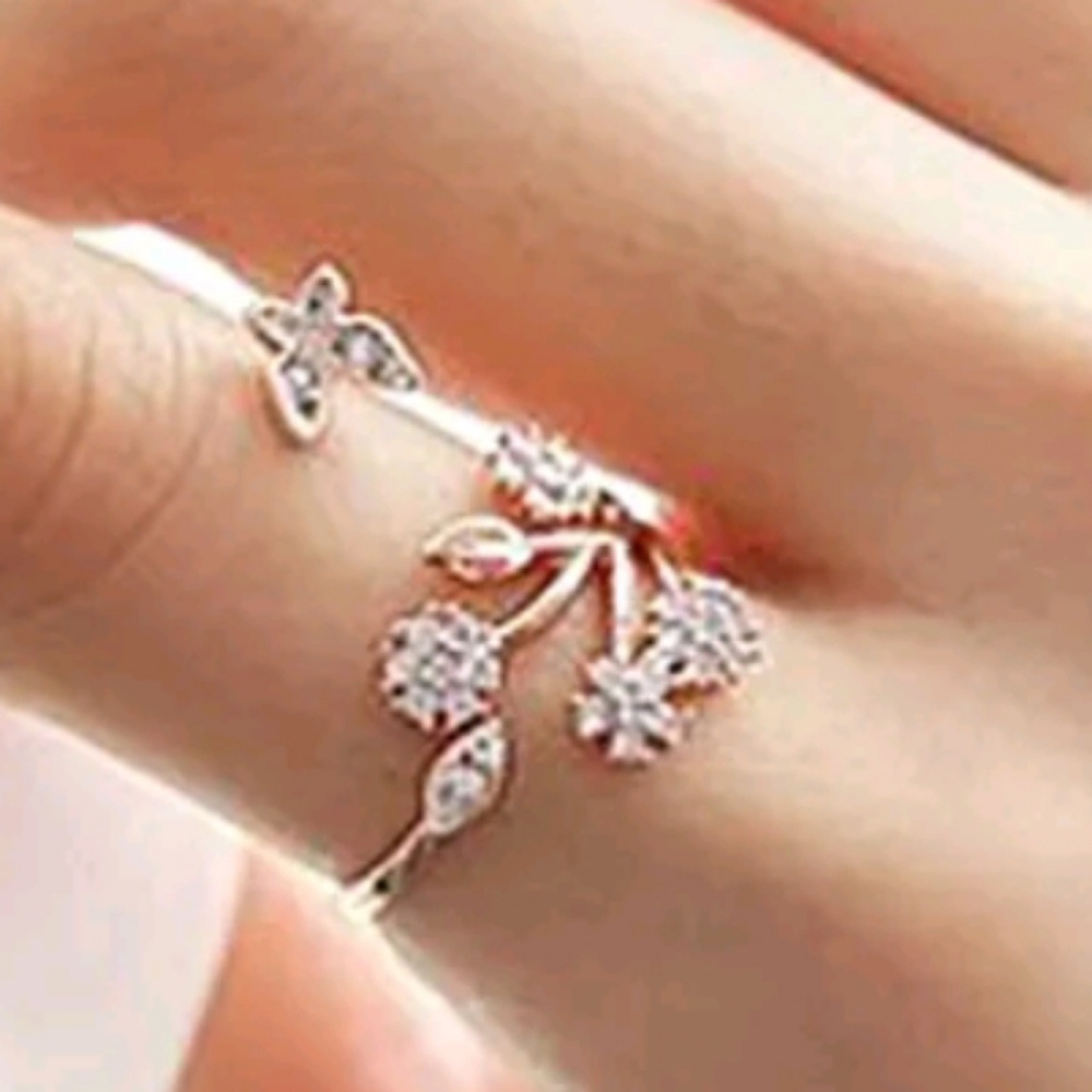 Gold/Sivler Butterfly Tree Rhinestone Adjustable - Picture 2 of 8